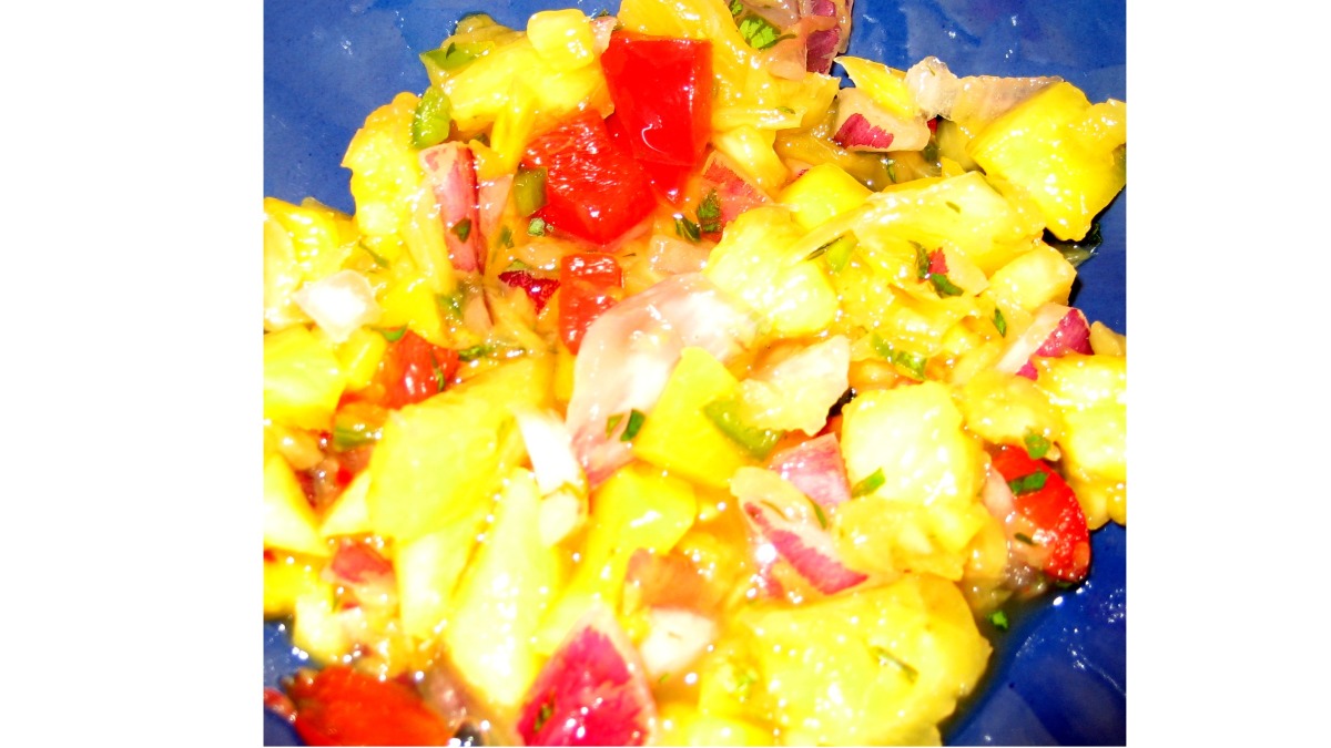 Coconut-Pineapple Mango Salsa