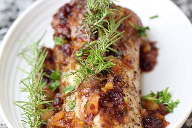 English Cranberry-Pear Pork Tenderloin