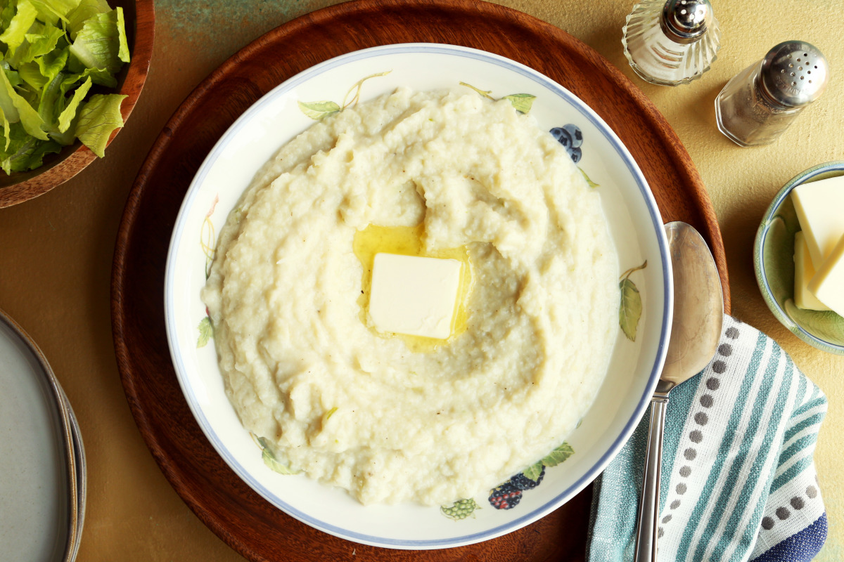 Creamy Herb-Crusted Cauliflower Mash