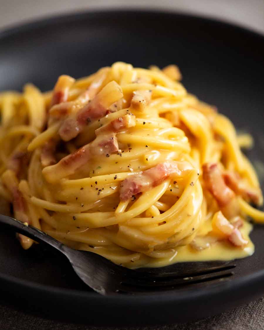 Carbonara with the Best Pasta Water Emulsion