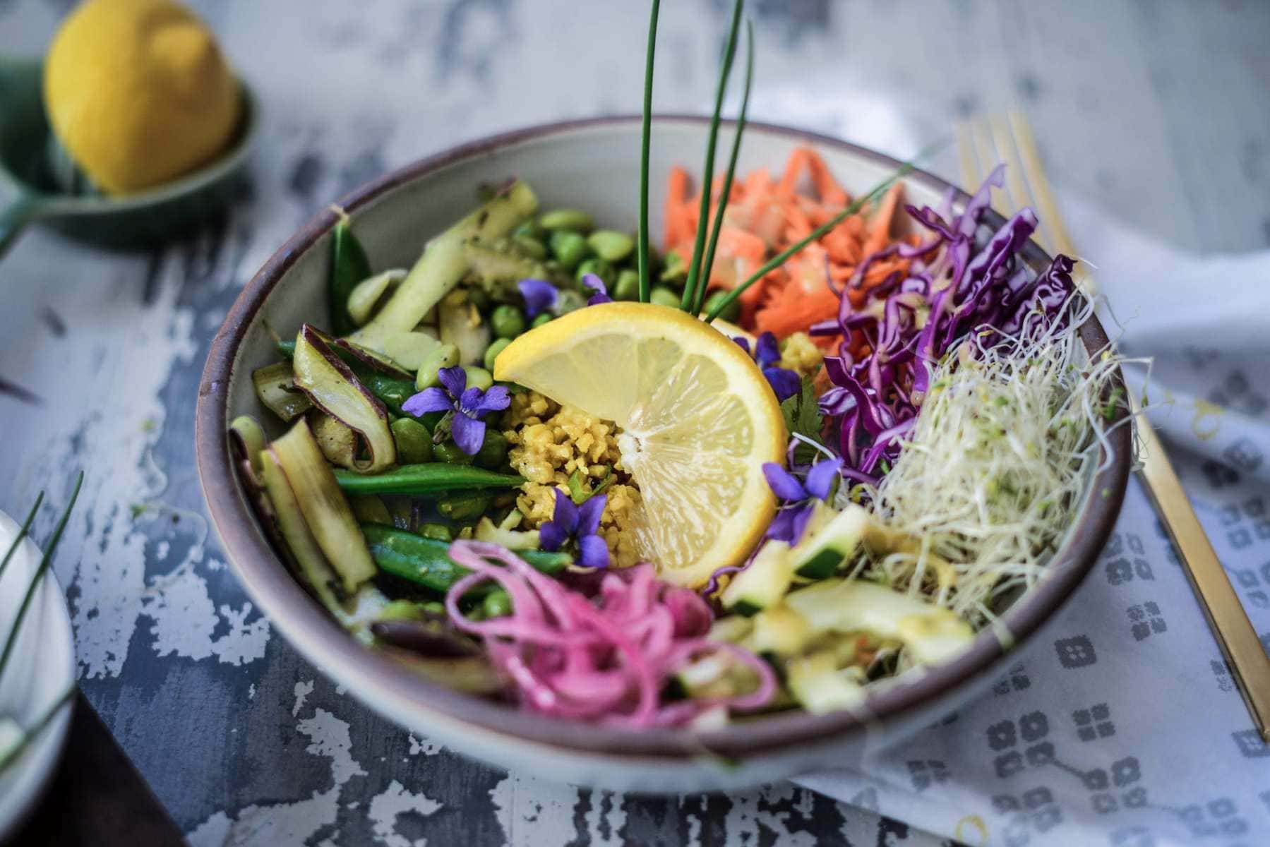 Fun Band's Rainbow Rice Bowls with Sesame Glaze