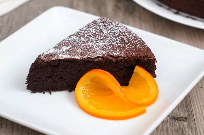 Best Chocolate-Orange Flourless Cake