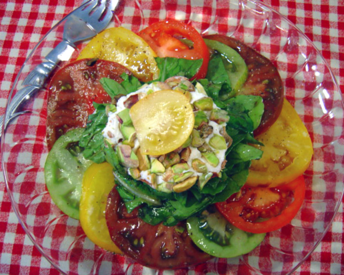 Heirloom Tomato & Arugula Salad
