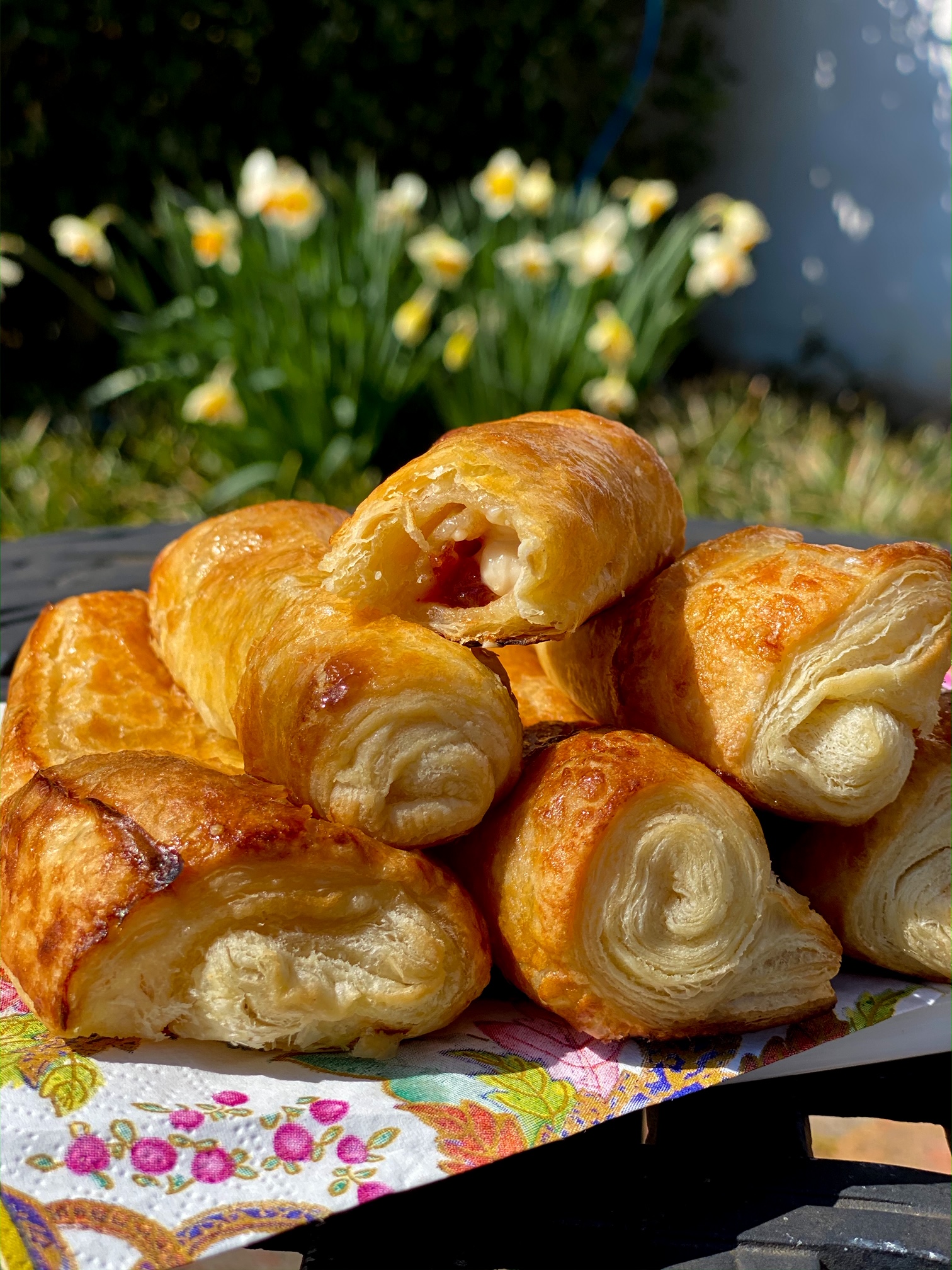 Pastelitos de Queso con Cebolla