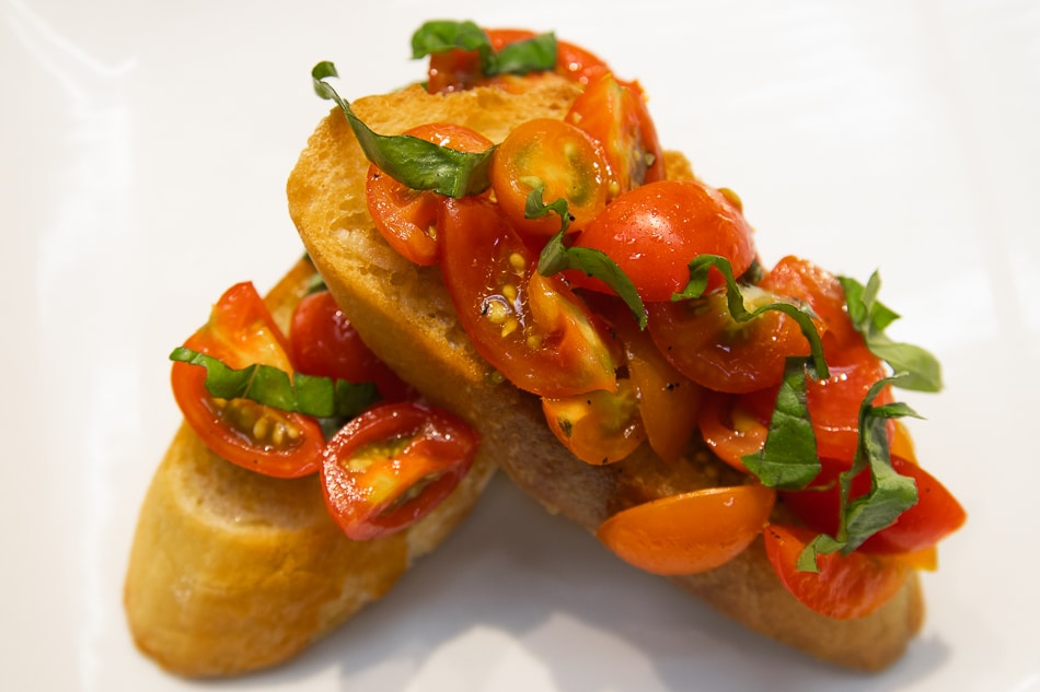 Cherry Creek Summer Tomato & Basil Bruschetta