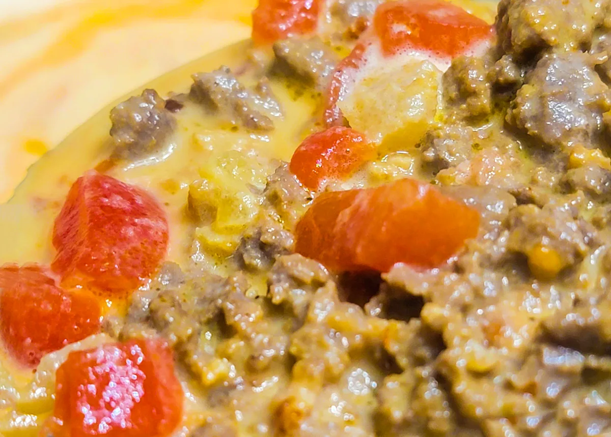Keto Cheeseburger Soup with Smoked Gouda