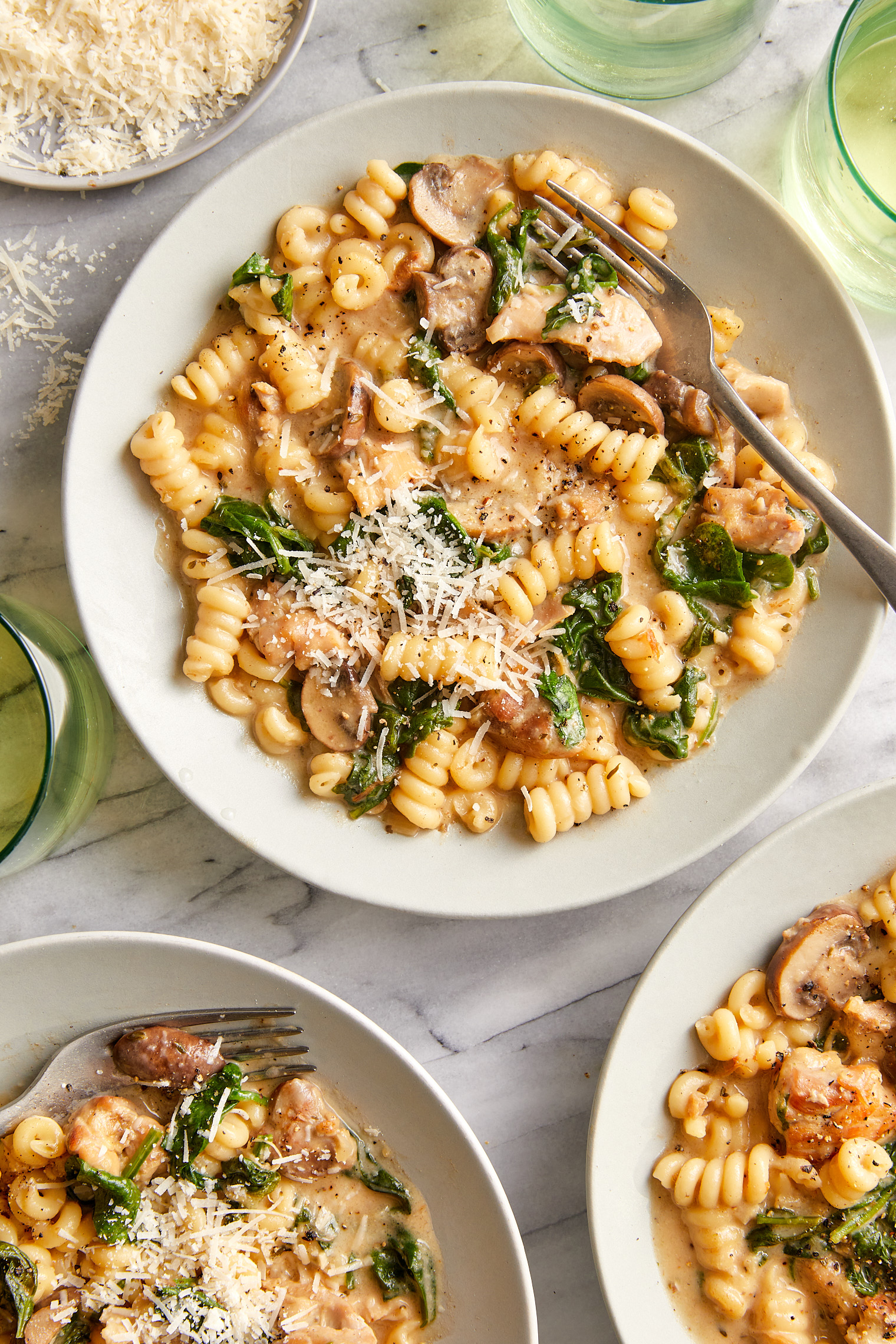 Estate Kitchen Classic: One-Pot Creamy Chicken and Pasta