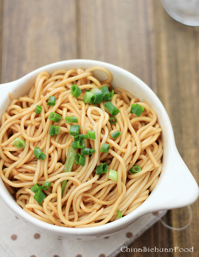 Genuine Hand-Pulled Noodles with Ginger Scallion Broth