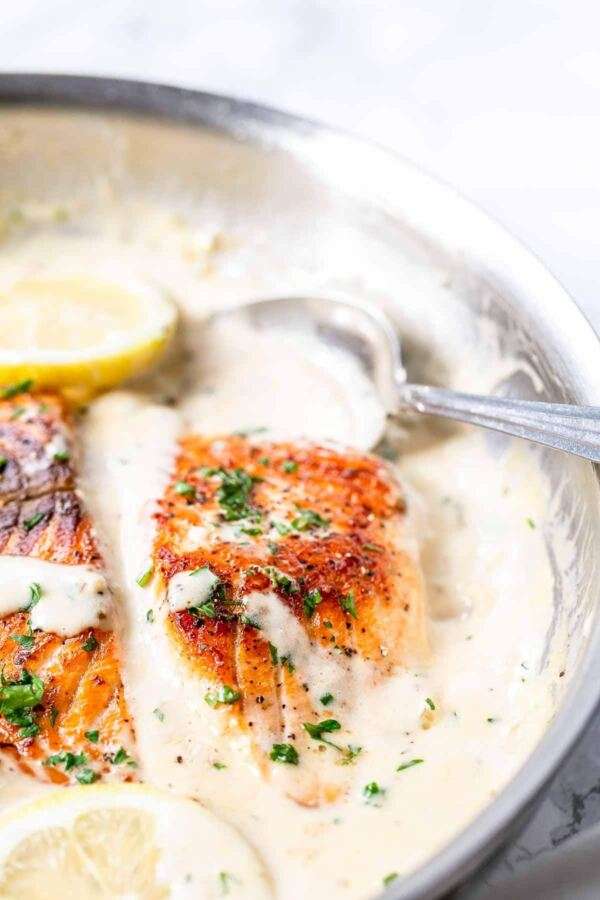 Creamy Garlic Salmon with Lemon