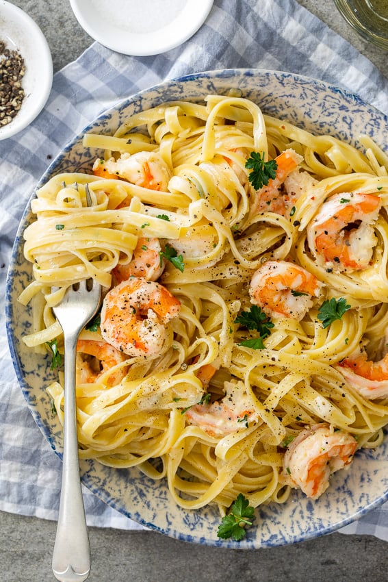 Lemon-Herb Lemon Garlic Shrimp Pasta