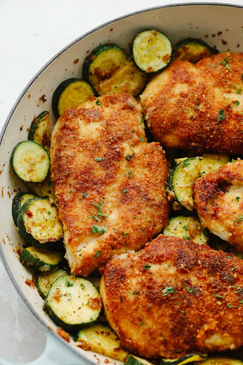 Reintroduction-Ready Zucchini Noodles with Garlic-Sage Chicken