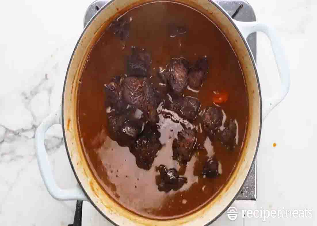 Simplified Beef Bourguignon with Pearl Onions