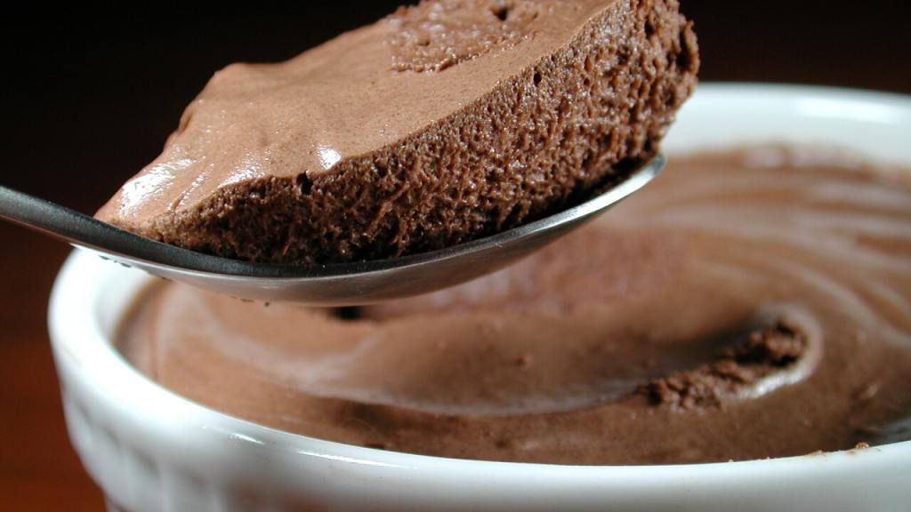 Light and Shadow Chocolate Mousse