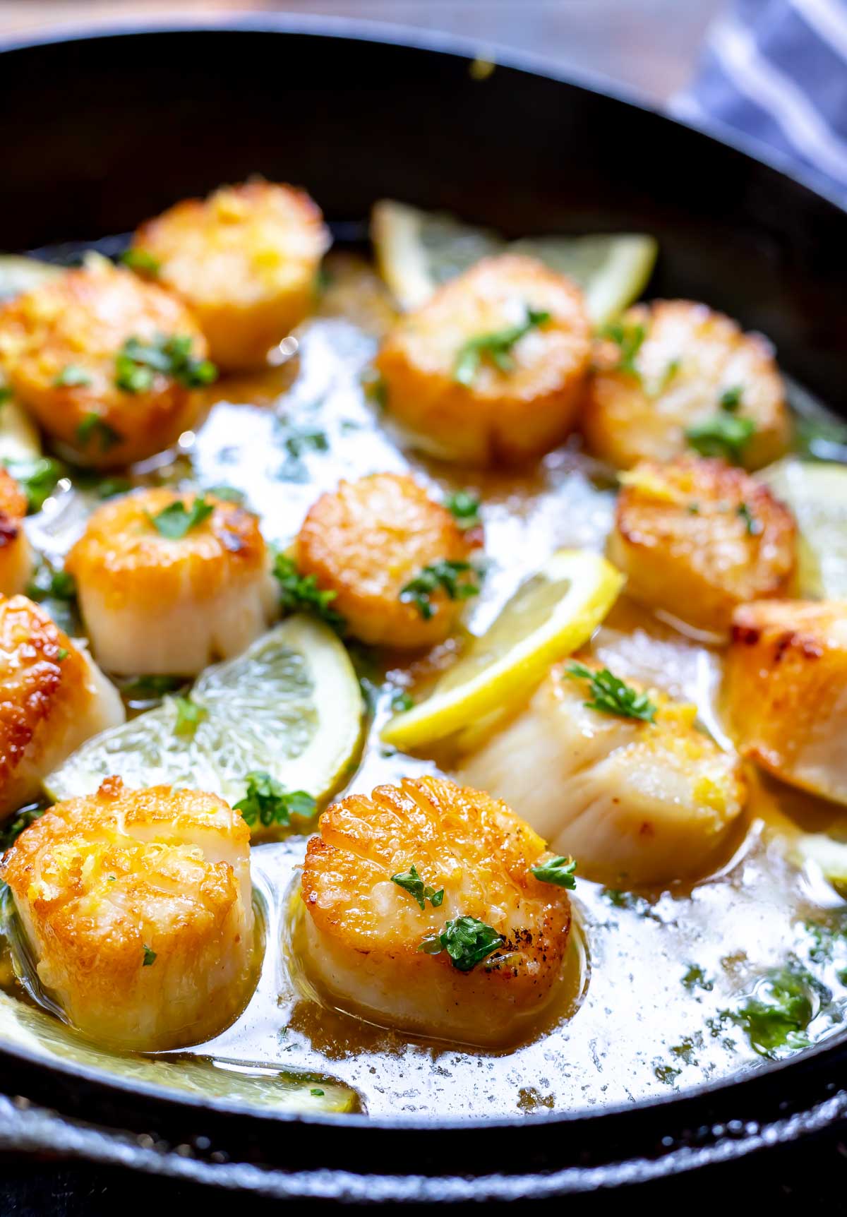 Crispy Pan-Seared Scallops with Lemon-Herb Butter