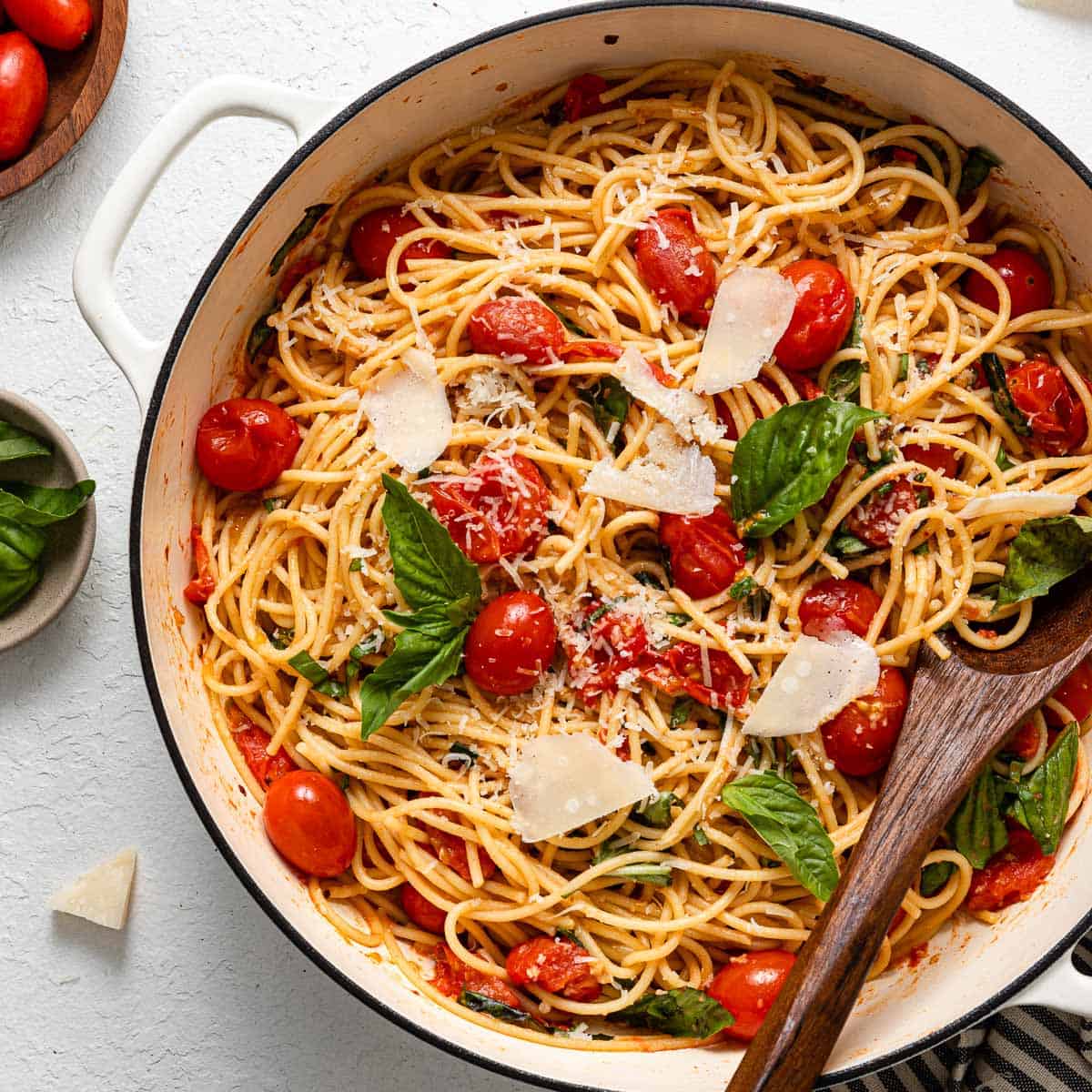 Authentic Sun-Ripened Tomato Basil Pasta