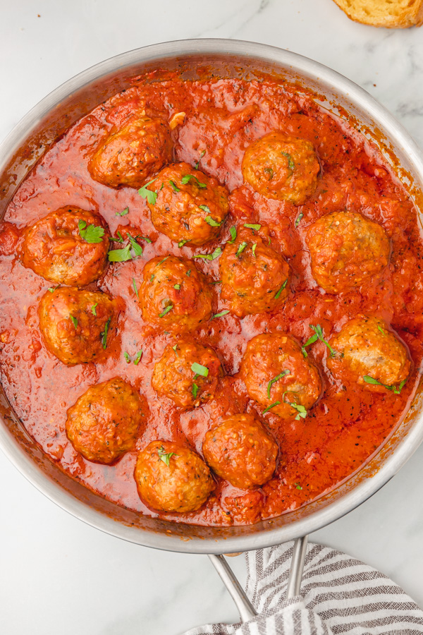 Herb-Roasted Turkey Meatballs with Cauliflower Rice and Tomato Basil Sauce