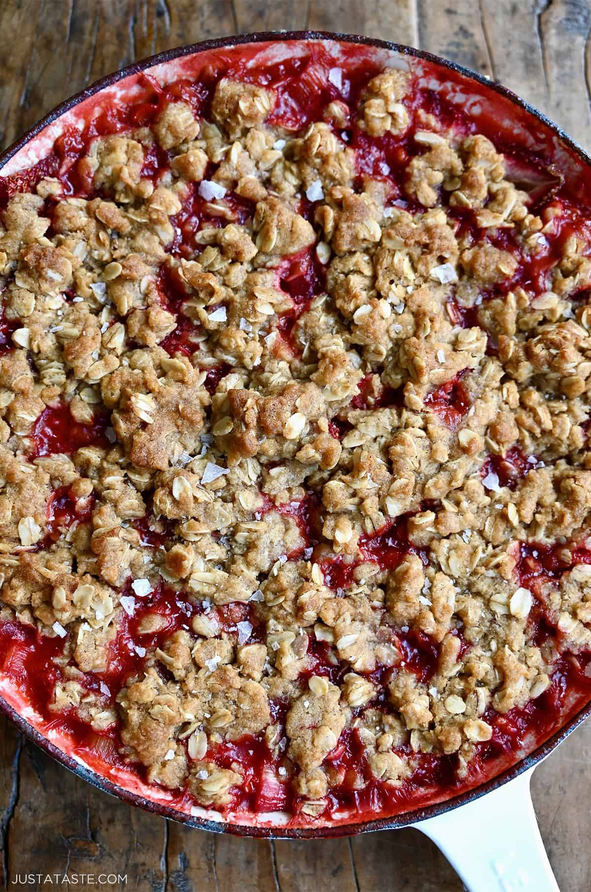 Rhubarb-Strawberry Crisp with Oat Crumble