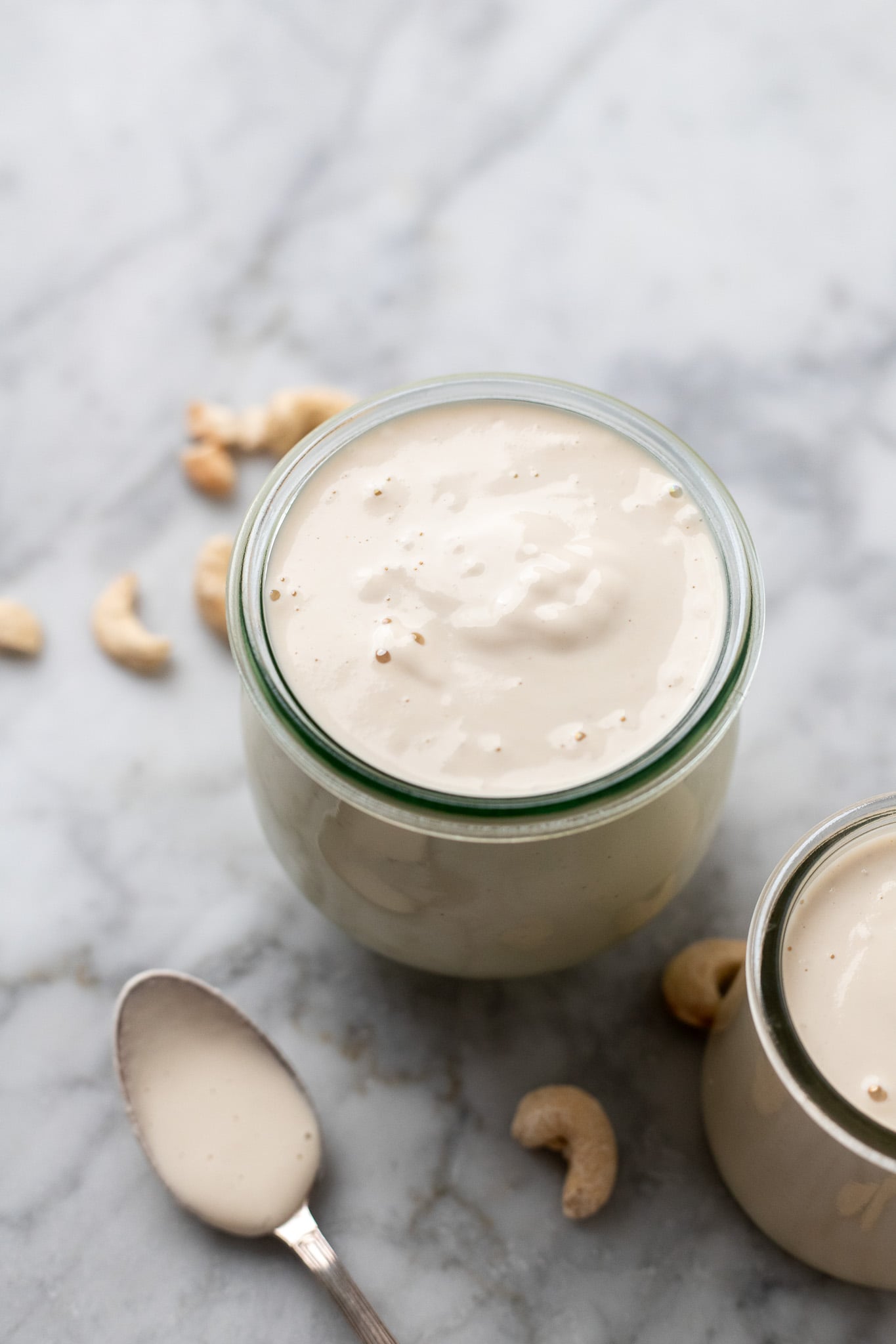Luminous Cashew Cream with Turmeric and Ginger