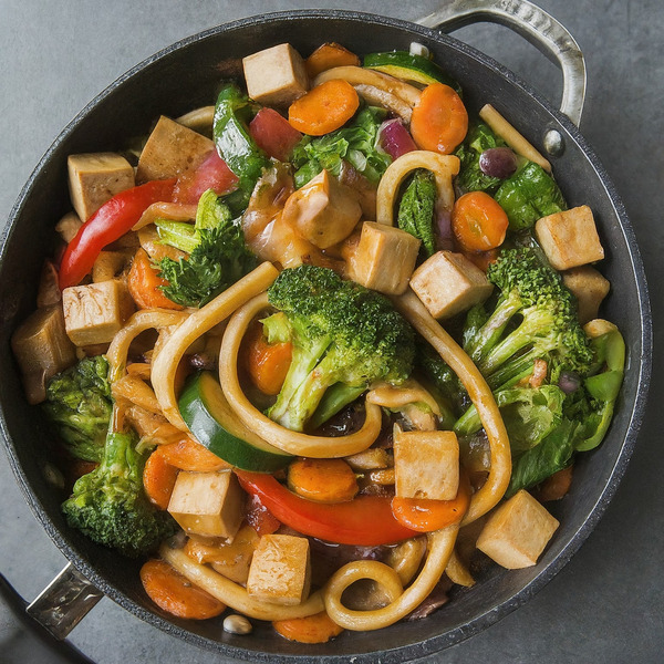 Tofu and Vegetable Stir-Fry with Udon Noodles
