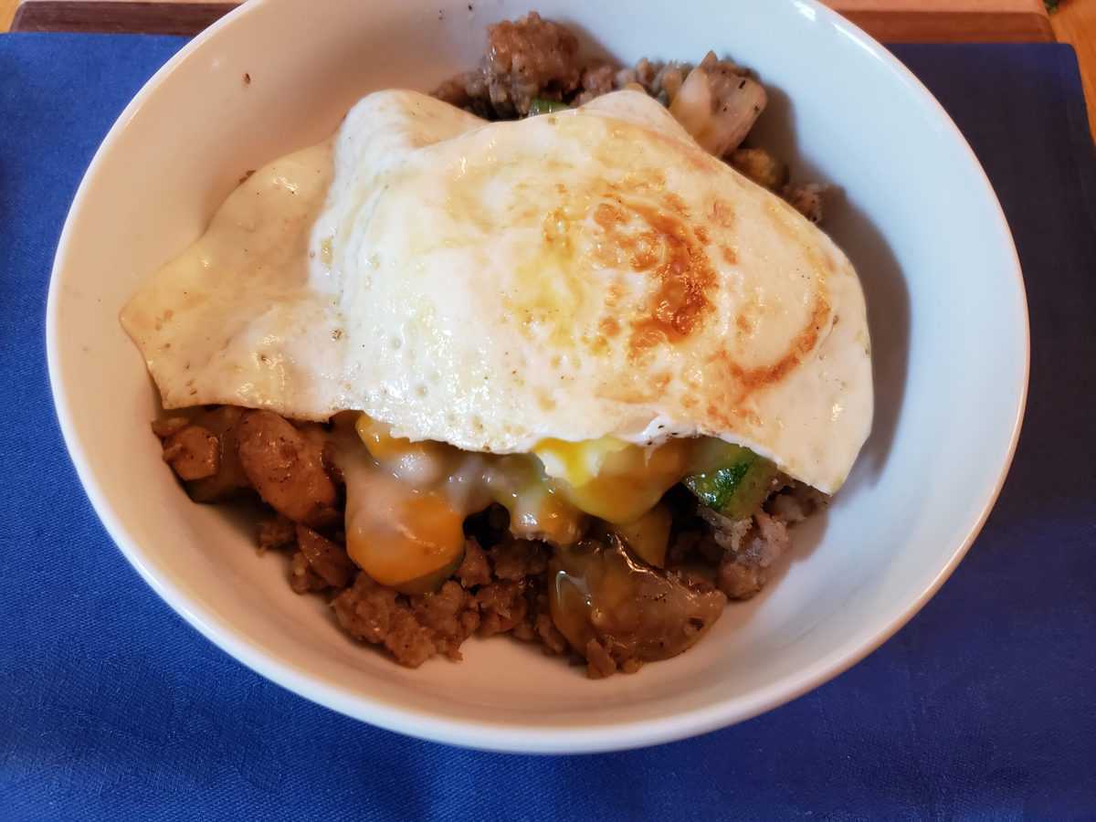 Sausage and Vegetable Breakfast Bowl