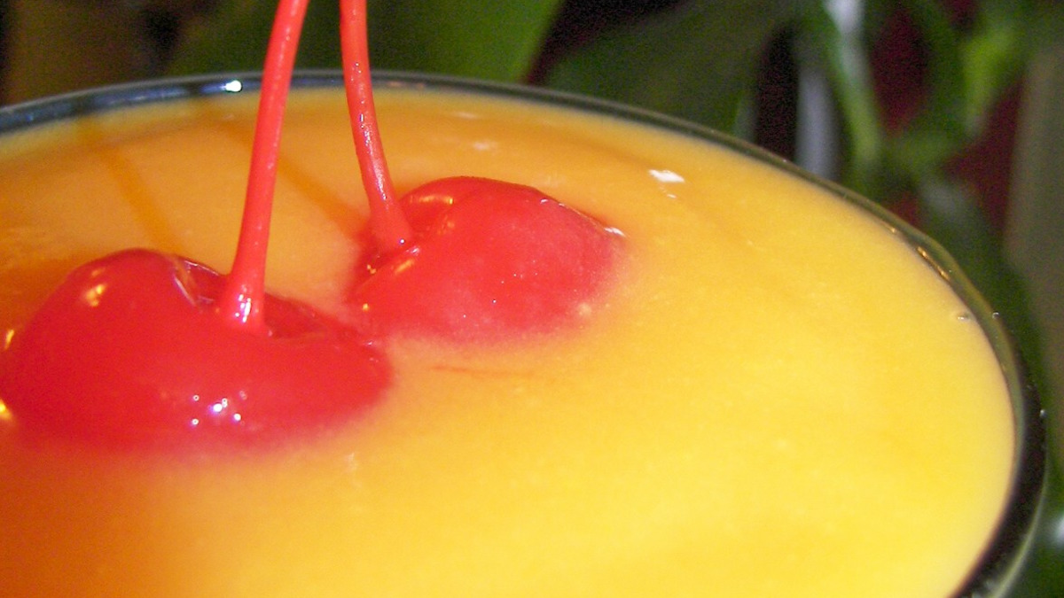 Mango-Passionfruit Sparkling Punch