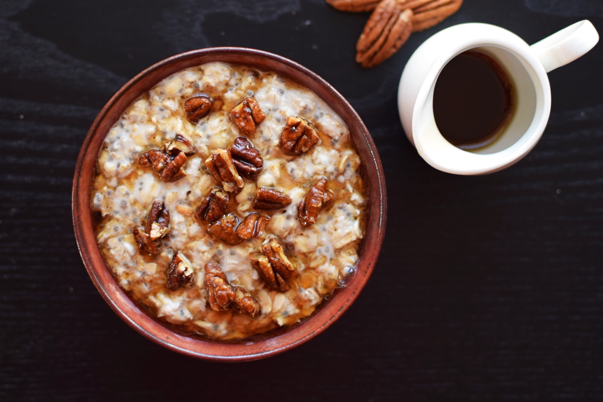 Stovetop Maple-Soy Oatmeal with Pecans