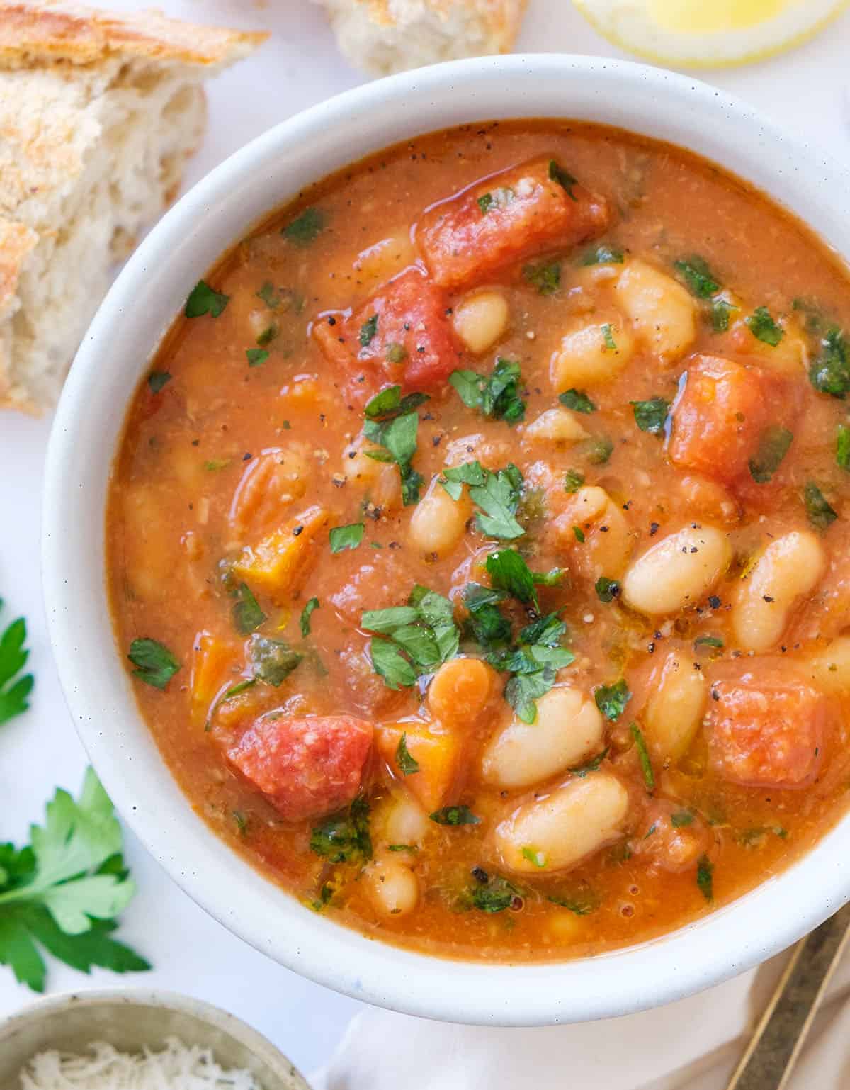 Slow-Simmered Tomato and White Bean Soup
