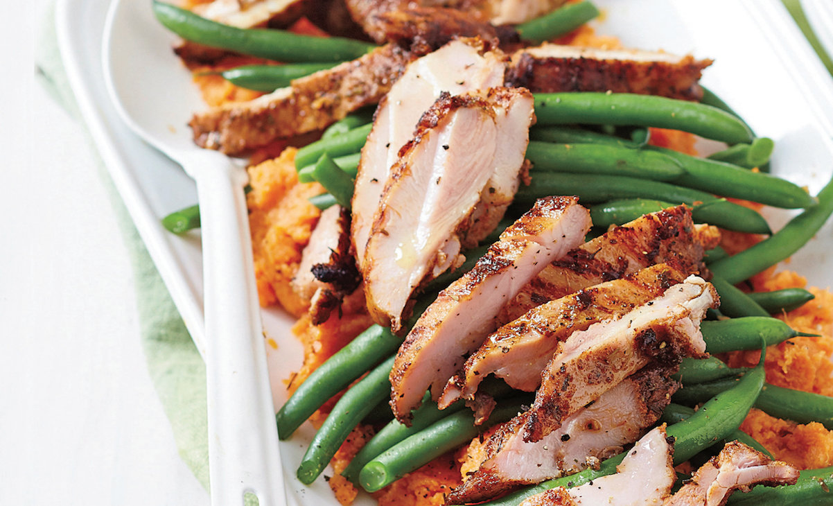 Oven-Roasted Chicken Thighs with Sweet Potato and Green Beans