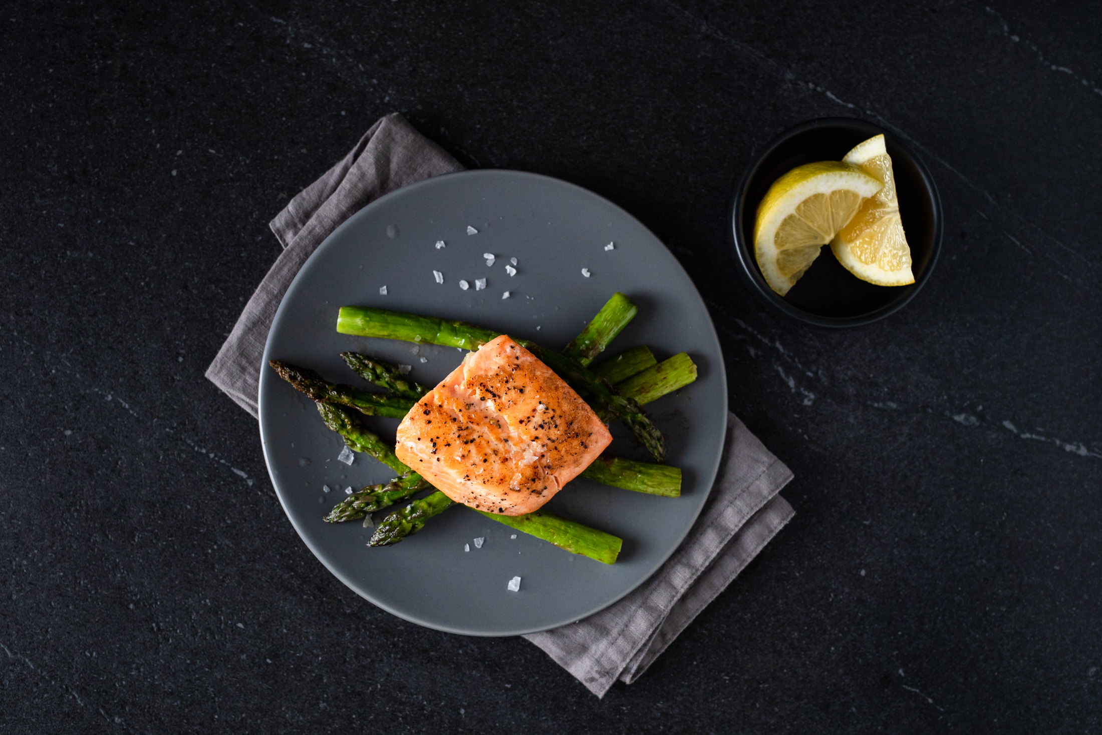 Pan-Seared Salmon with Asparagus