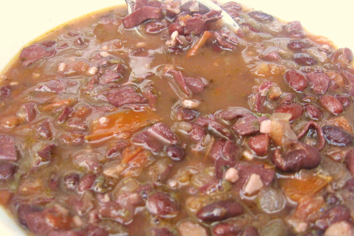 One-Pot Corn and Black Bean Chowder with Lime