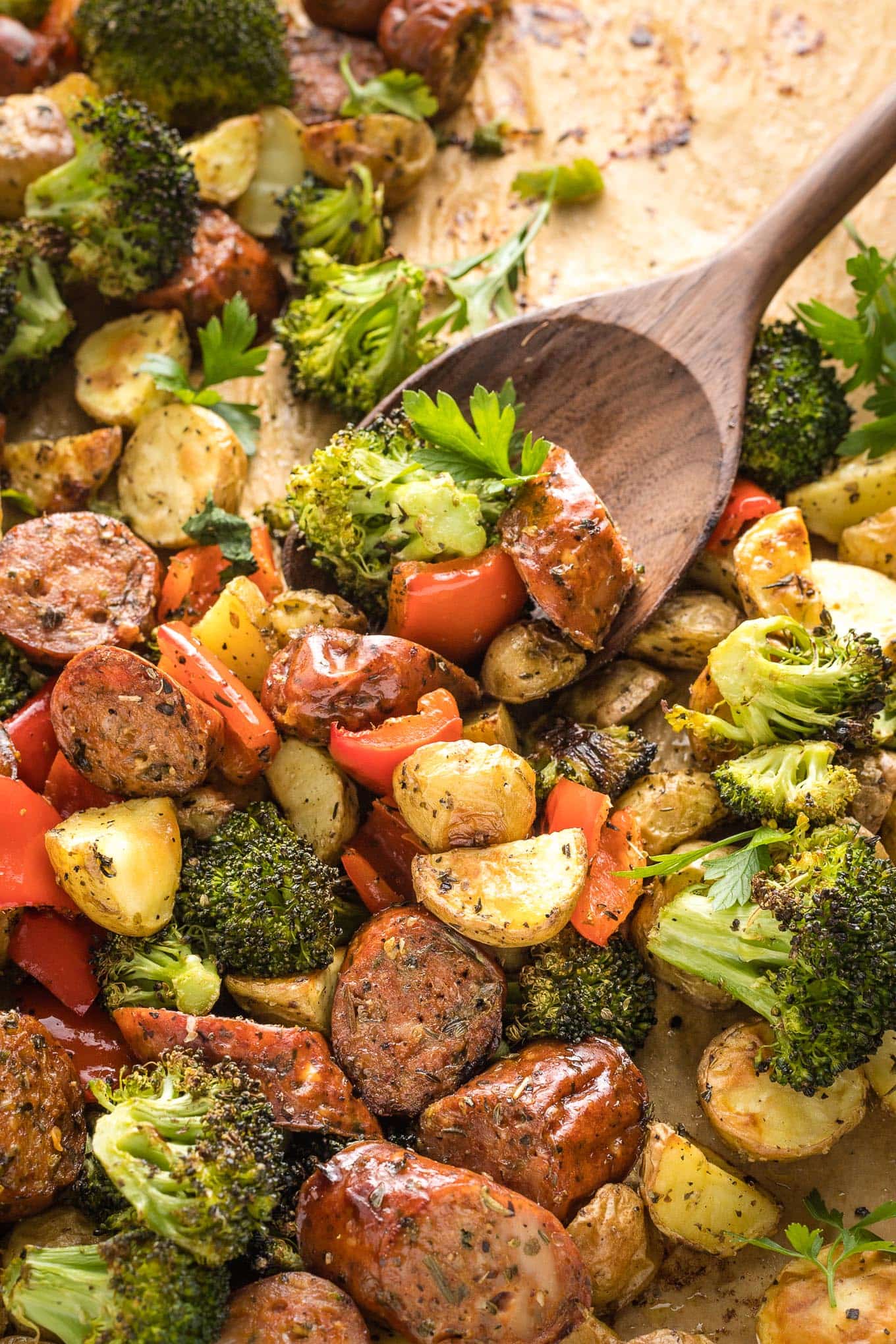Chicken Sausage with Broccoli and Garlic