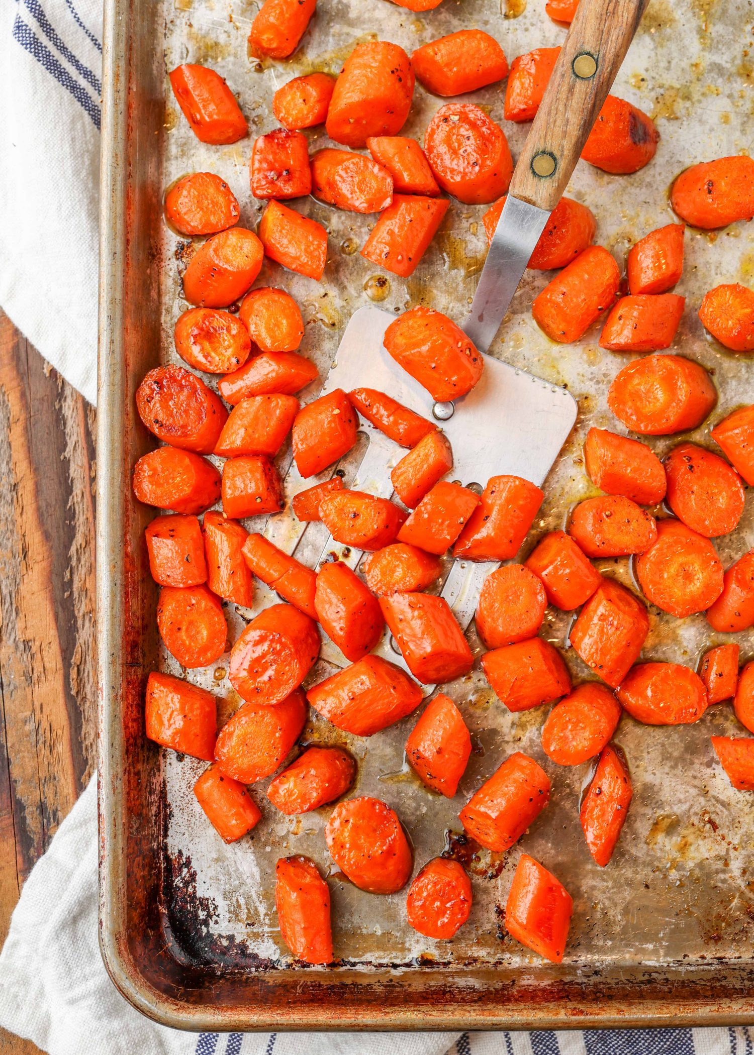 Maple-Roasted Carrots with Cumin and Parsley