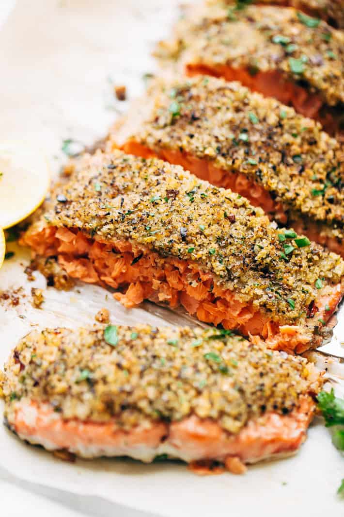 Lemon Pepper Baked Salmon with Steamed Green Beans