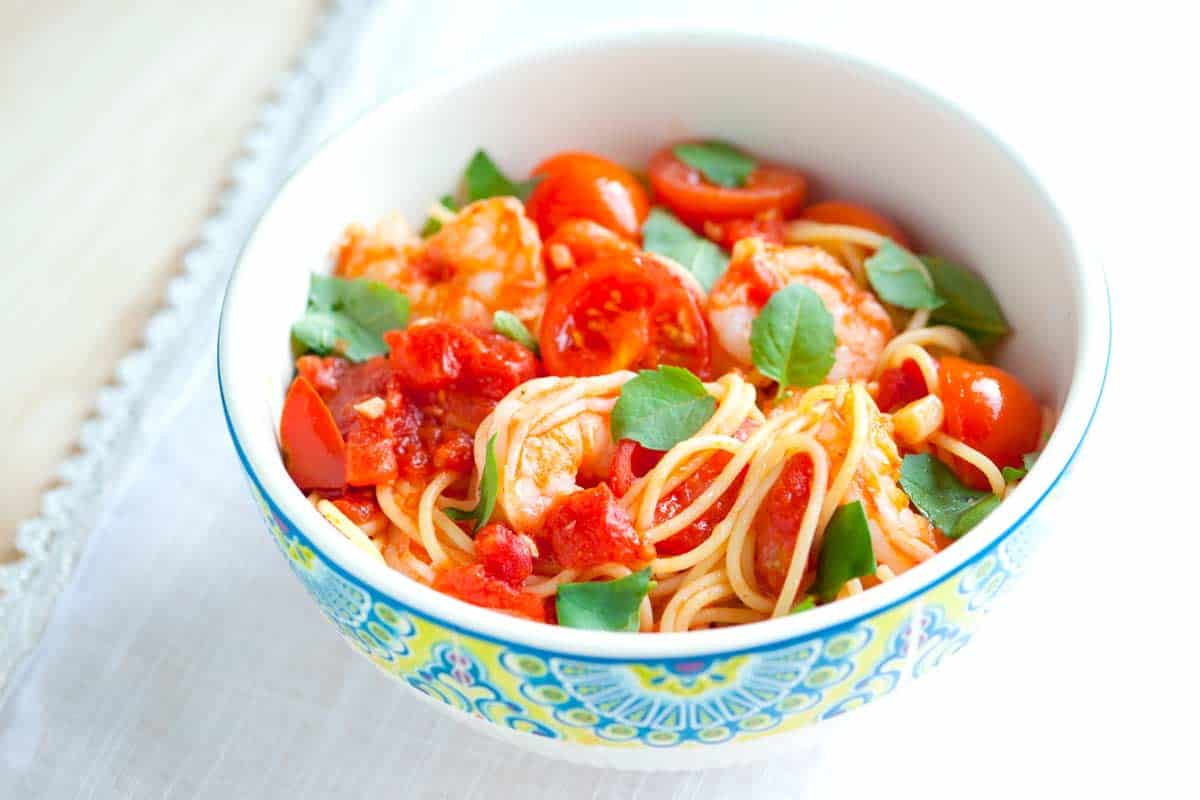 One-Pan Shrimp Tomato Pasta with Basil