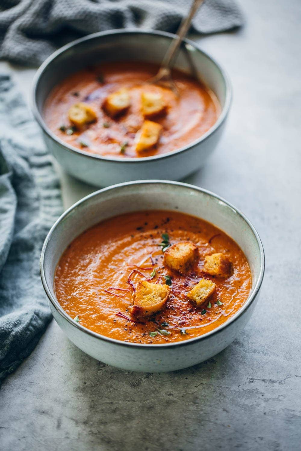 Saffron-Infused Tomato Soup with Crispy Bread Croutons