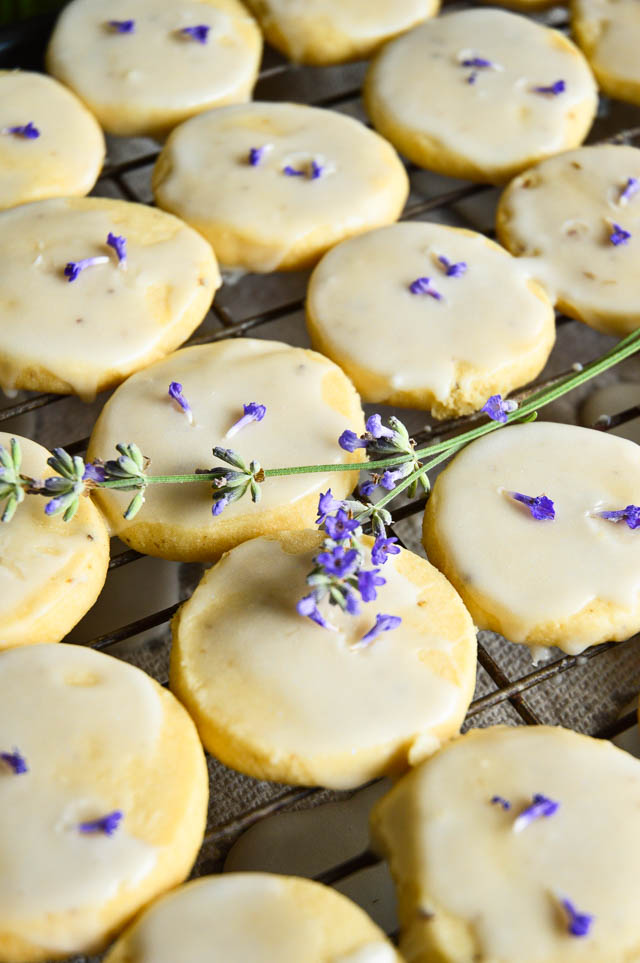 Raspberry-Lavender Shortbread Cookies