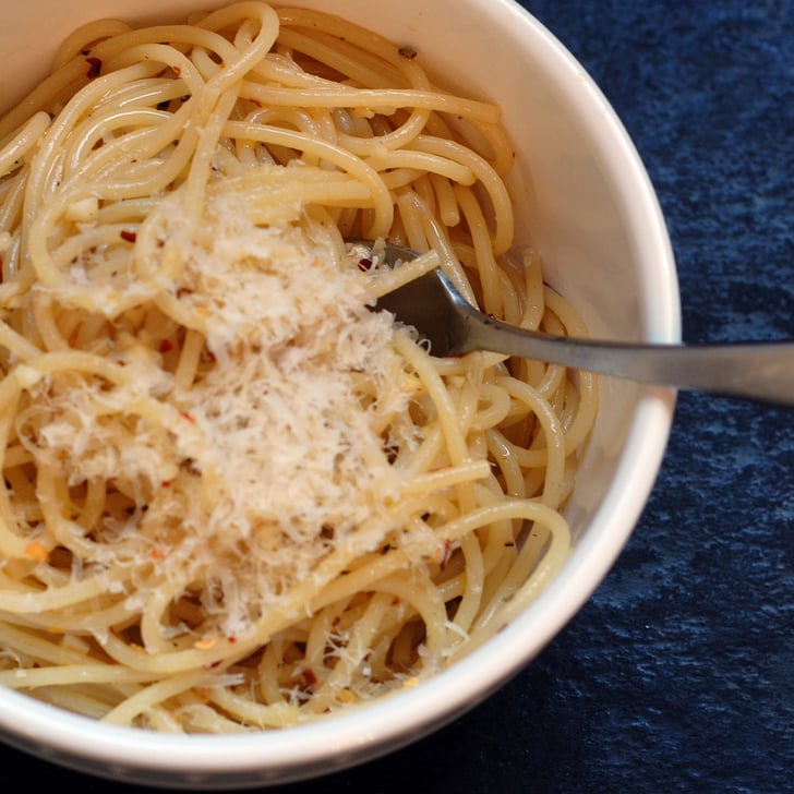 Spaghetti with Sautéed Garlic and Chili Flakes