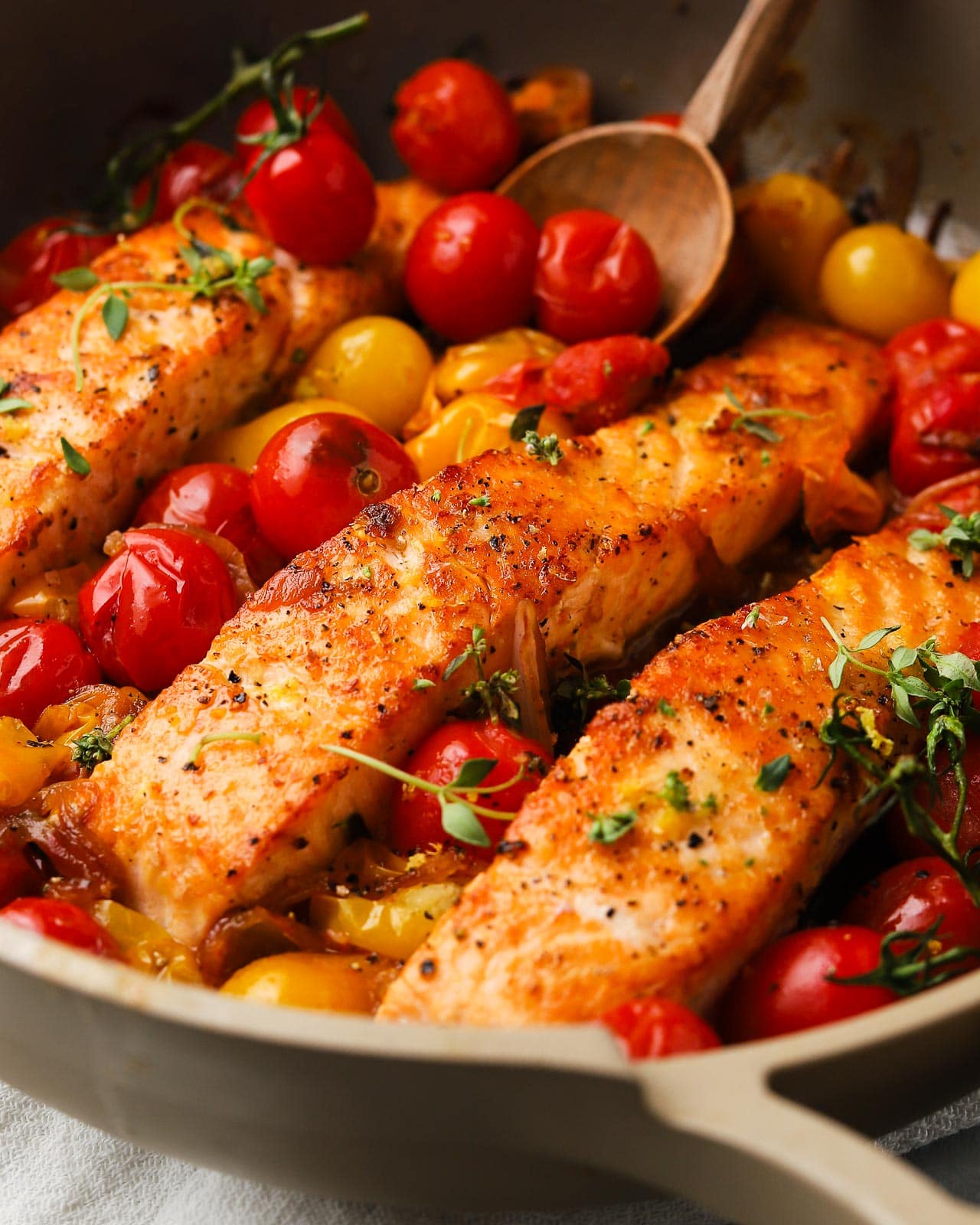 Lemon-Dill Pan-Seared Salmon with Cherry Tomatoes