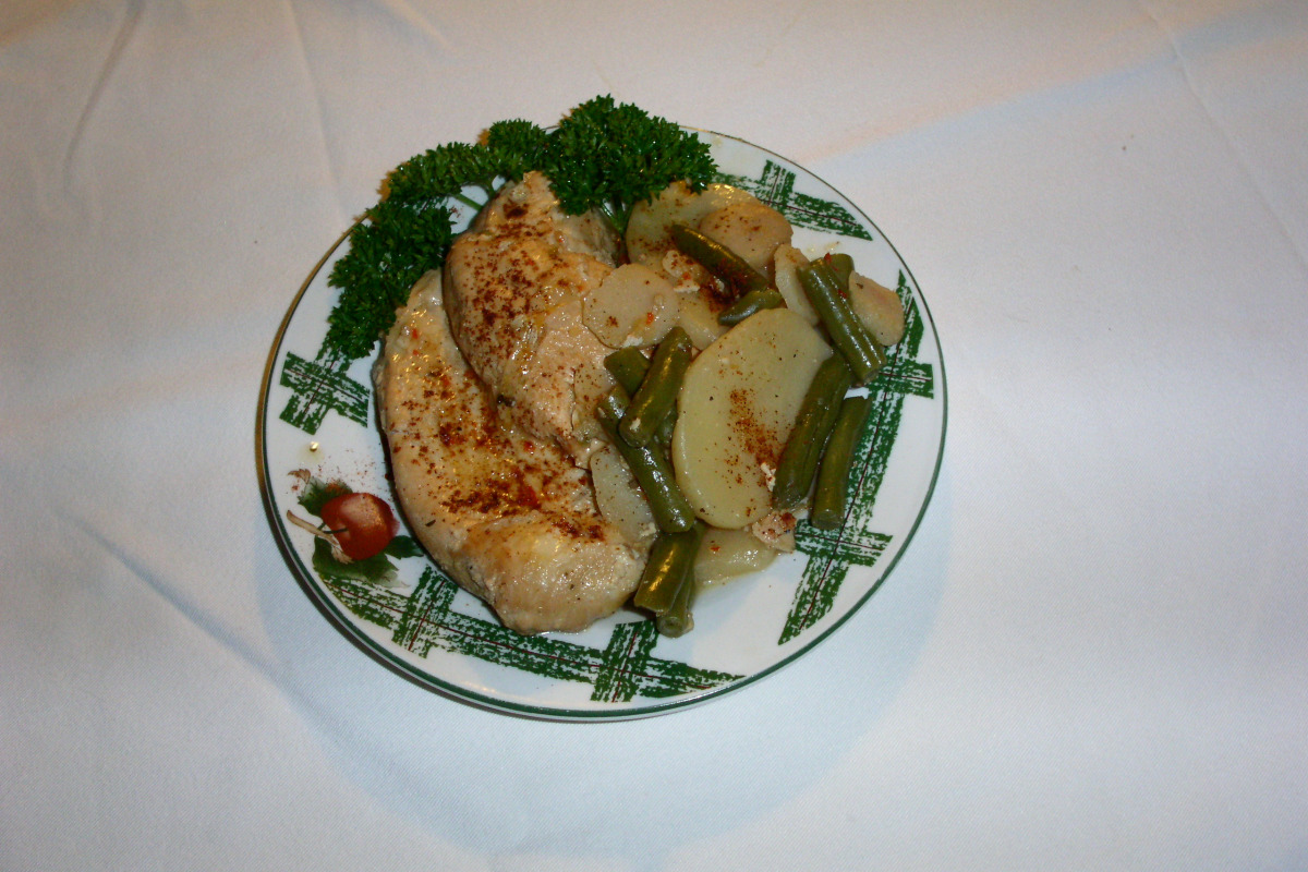 Herb-Infused Chicken and Vegetable Bake