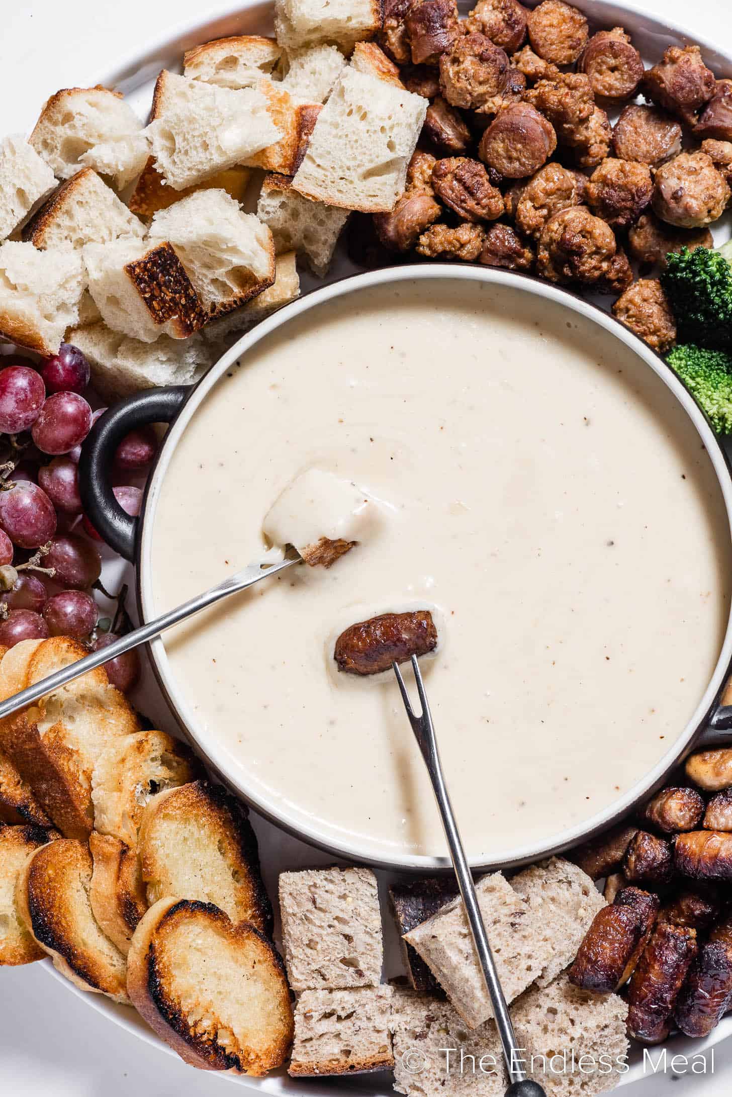 Gruyère and Emmental Cheese Fondue with Rye Bread