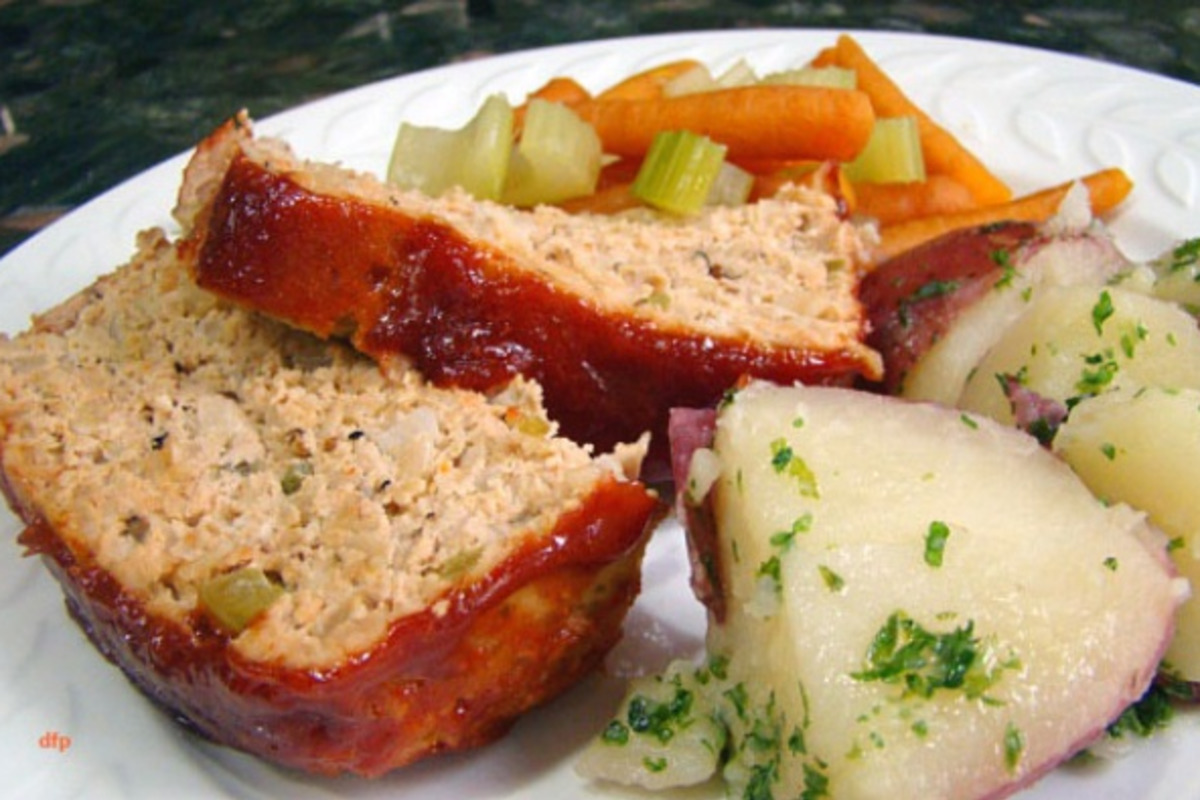 Herbed Turkey Meatloaf with Tomato Glaze