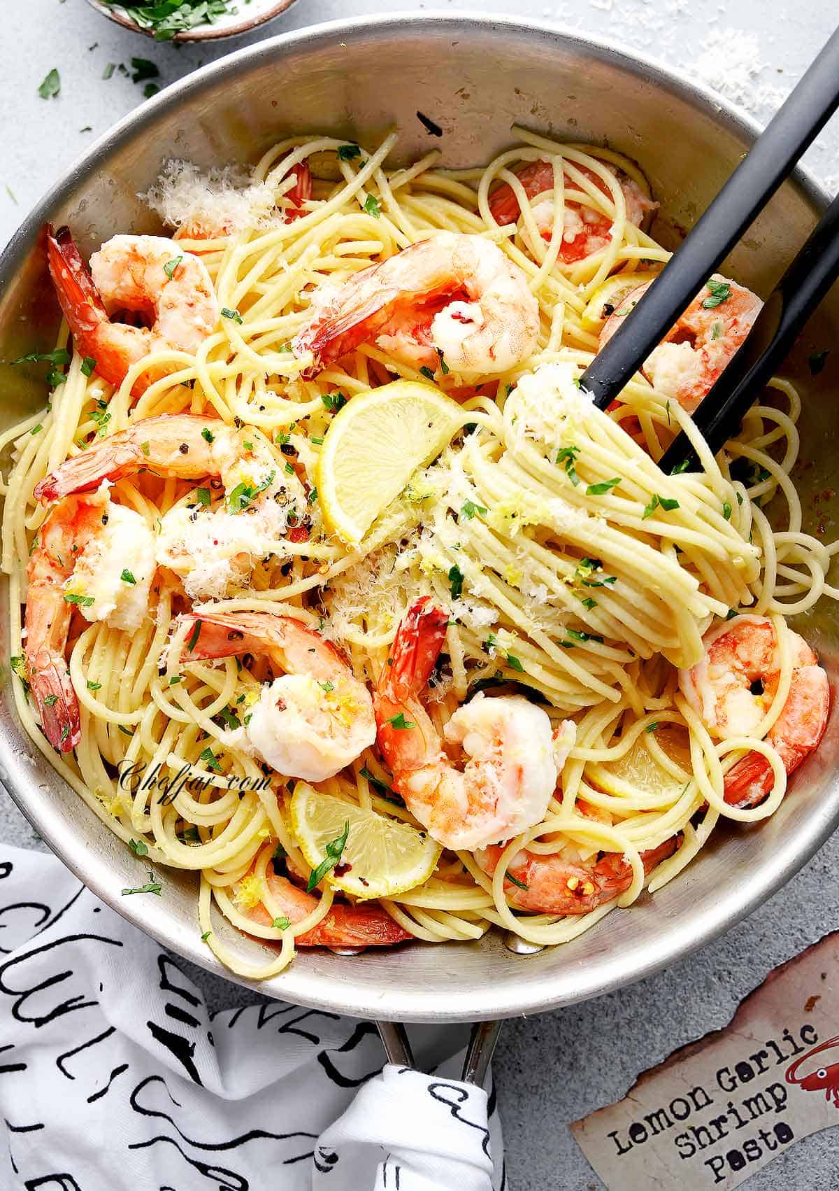 Sautéed Shrimp with Lemon and Garlic Pasta