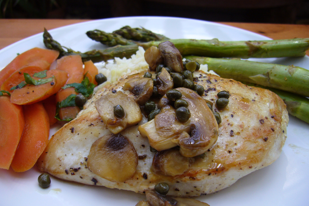 Garlic-Pepper Chicken with Capers