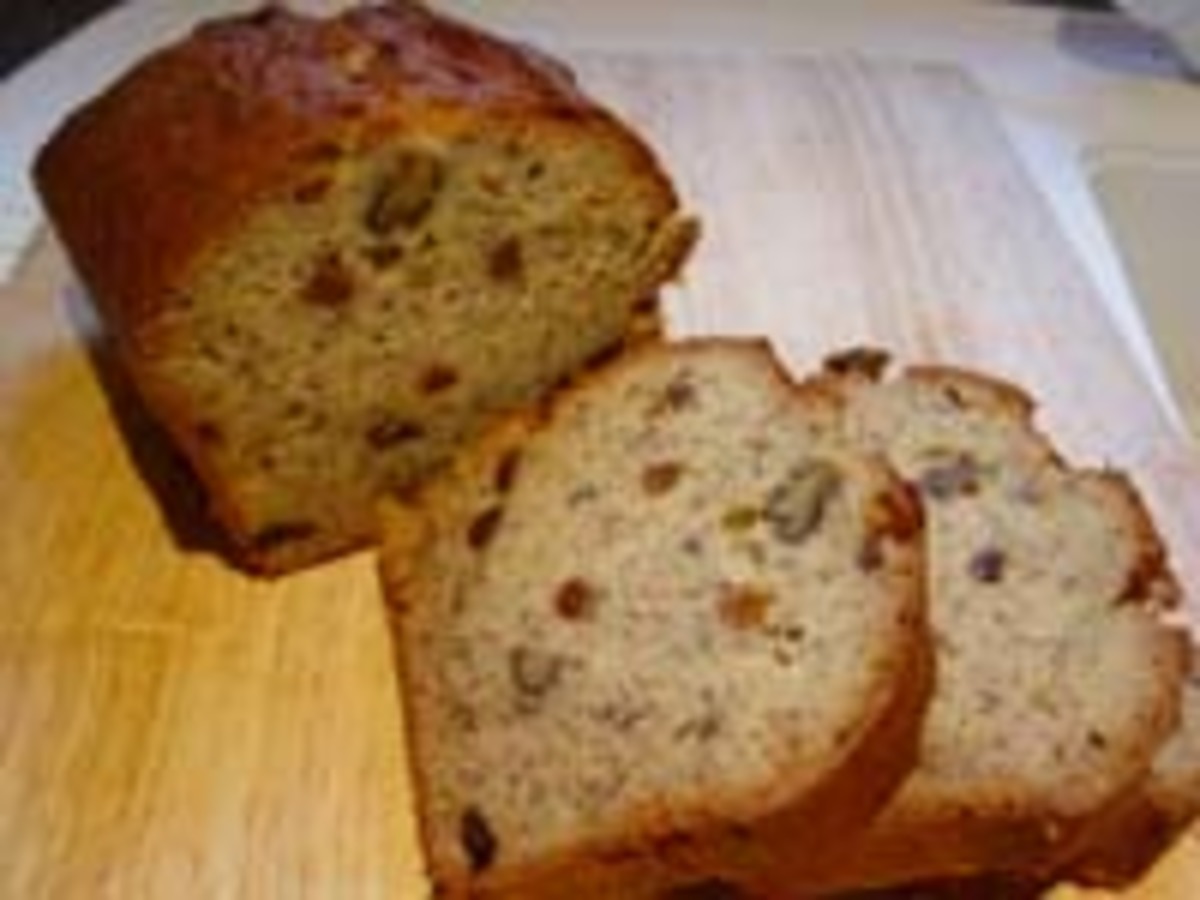 Budget Banana Bread with Cinnamon