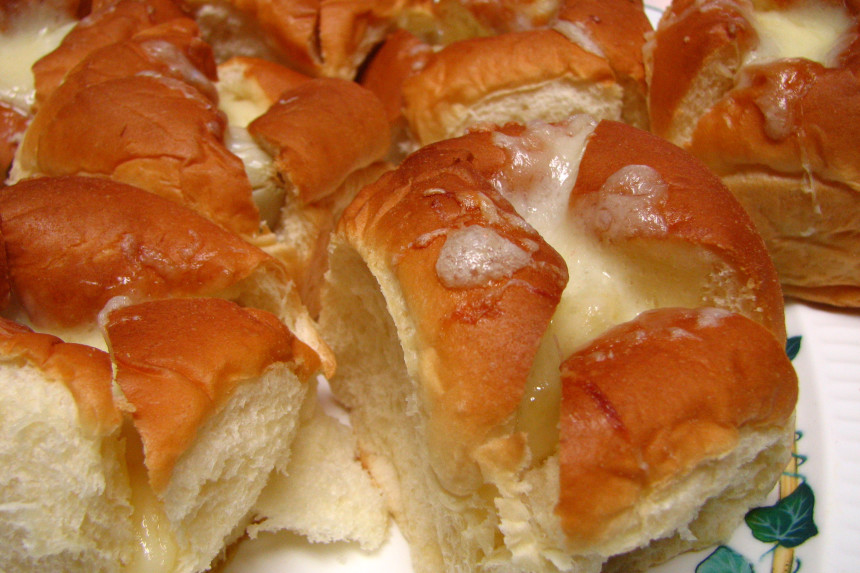 Old Chicago Honey Garlic Rolls