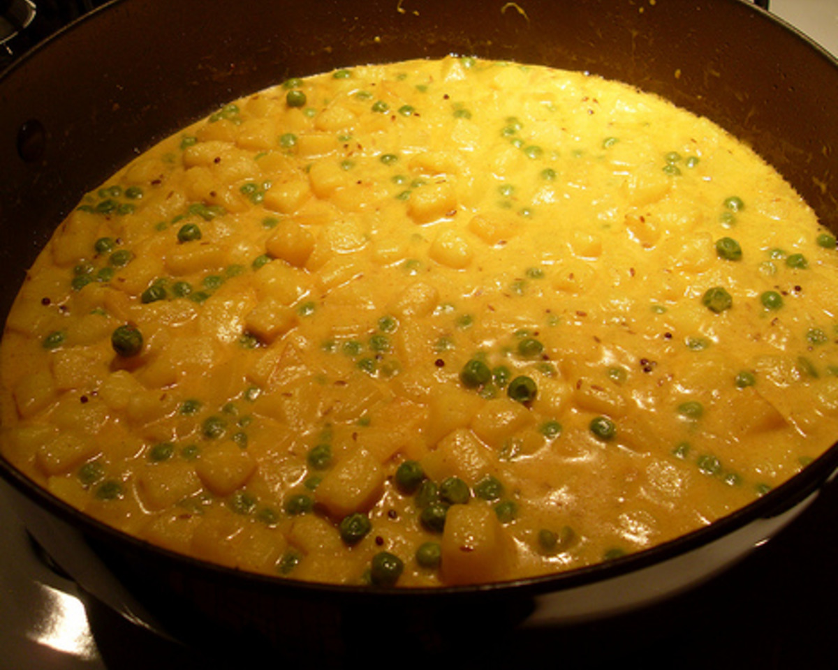 Poppy Seed and Potato Curry