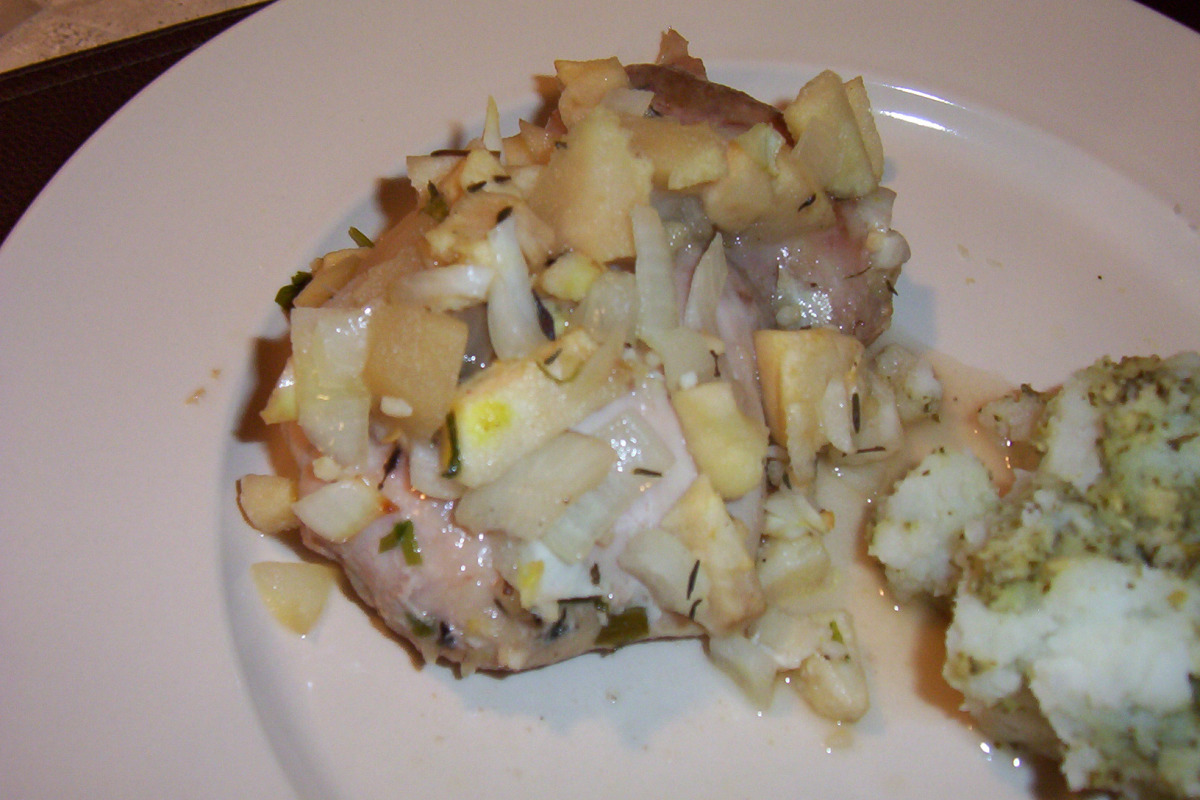 Apple and Thyme Baked Chicken Breasts
