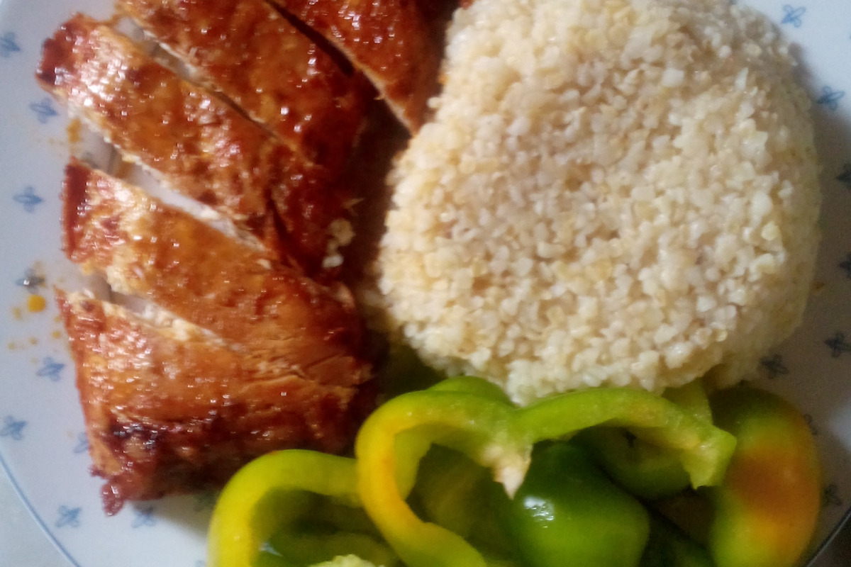 Bourbon-Glazed Chicken with Smoked Paprika