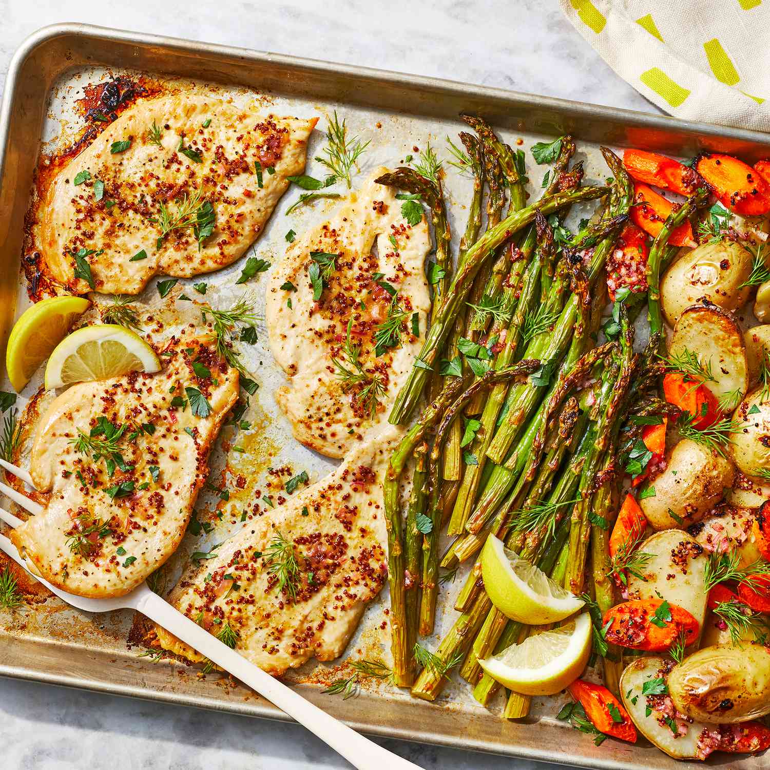 Sautéed Garlic and Thyme Chicken with Roasted Asparagus