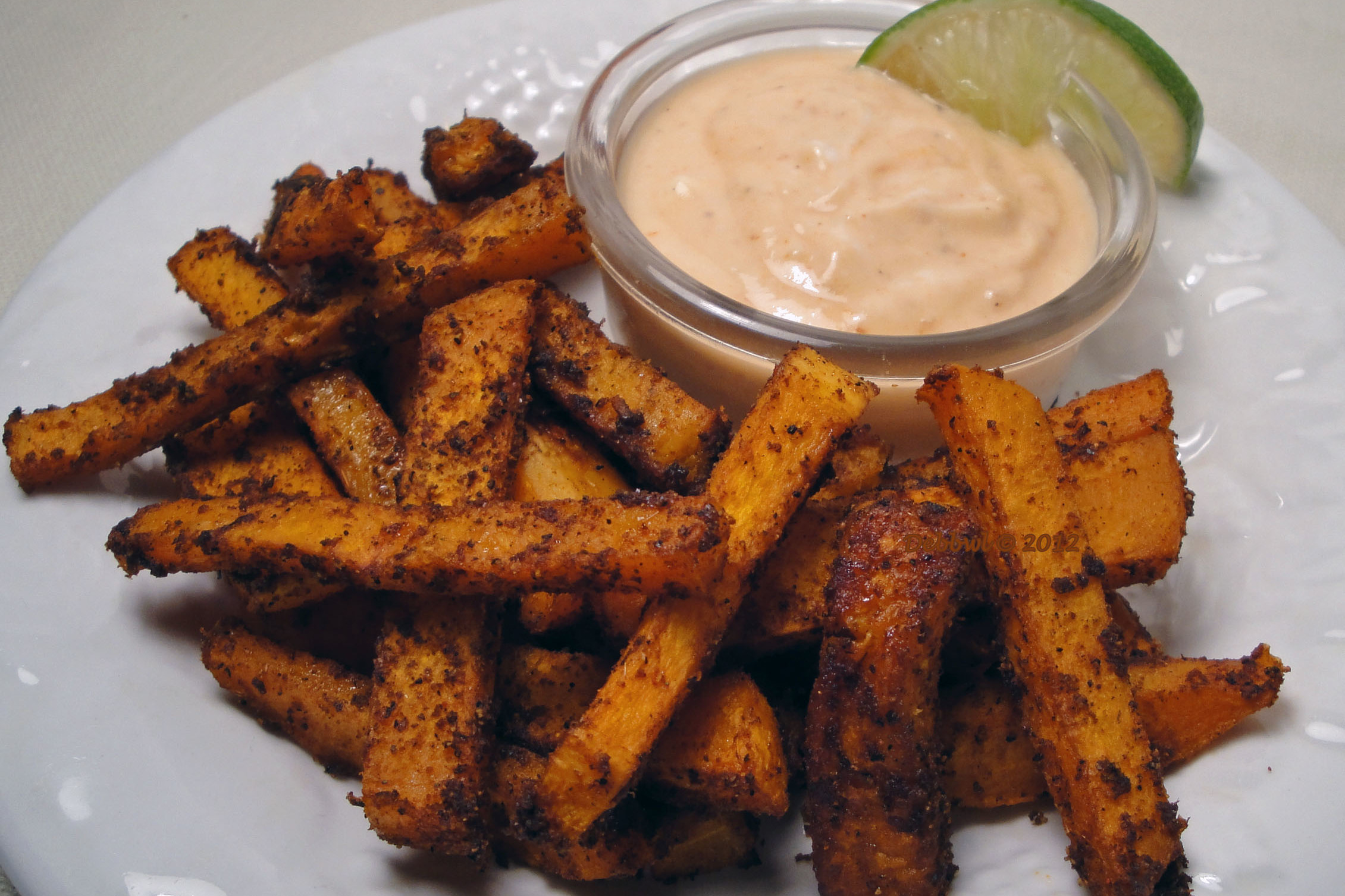 Honey-Sriracha Glazed Sweet Potato Fries
